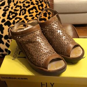 Fly London Shoes - Luna/Camel